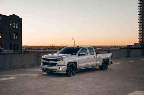 2018 Chevrolet Silverado Custom Truck for sale in Fort Worth, TX