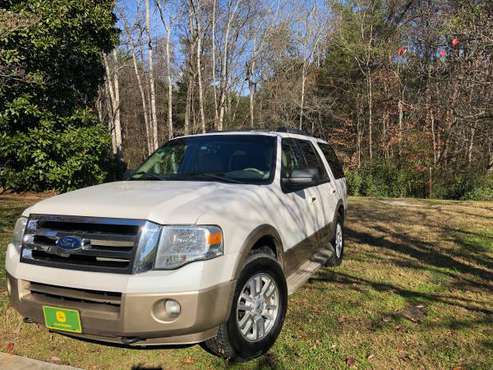 2011 Ford Expedition XLT - cars & trucks - by owner - vehicle... for sale in Dandridge, TN