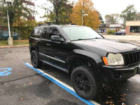 2007 Jeep Grand Cherokee -4WD- Black - Lifted, Lots of Extras! for sale in Massapequa Park, NY
