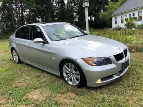 BMW 325I, SIX SPEED MANUAL, SPORT PACKAGE, SOUTHERN CAR! - cars & for sale in Attleboro, MA
