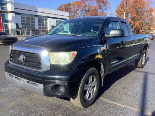 Clean Carfax! 2007 Toyota Tundra SR5! 4x4! Long Bed! Crew Cab! -... for sale in Ortonville, MI
