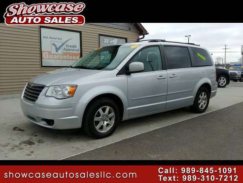 NICE RIDE! 2008 Chrysler Town & Country 4dr Wgn Touring for sale in Chesaning, MI