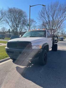 1995 DODGE RAM 3500 DIESEL FLORIDA TRUCK - cars & trucks - by owner... for sale in Burbank, IL