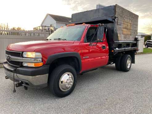 2002 CHEVY 3500 DUMP TRUCK 4x4 - cars & trucks - by dealer - vehicle... for sale in Island Park, NY