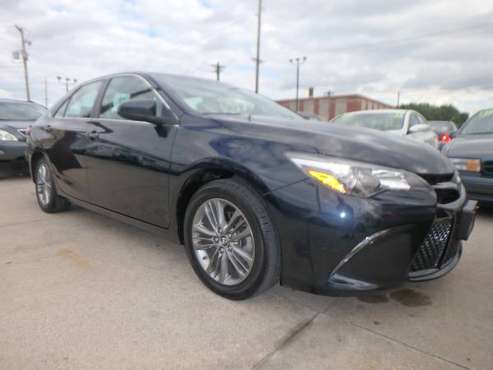 2017 Toyota Camry SE Blue for sale in URBANDALE, IA