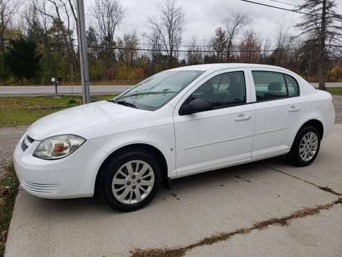 2009 Chevy Cobalt 4dr 75k Runs Great! - cars & trucks - by owner -... for sale in freeland, MI