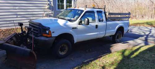2001 Ford F250 Super Duty 4X4 - cars & trucks - by owner - vehicle... for sale in Rensselaer, NY