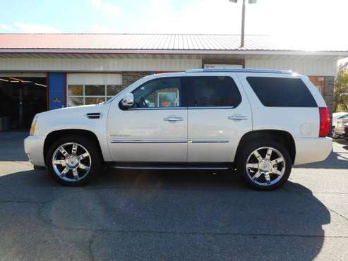 2013 Cadillac Escalade - cars & trucks - by dealer - vehicle... for sale in Grand Forks, ND