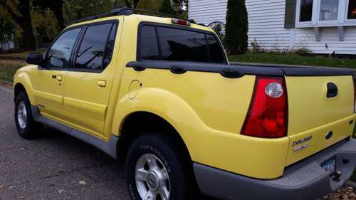 2002 Ford explorer sport track for sale in New Richmond, MN