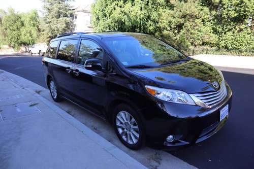 2013 Toyota Sienna (Full Option) 93k Miles for sale in Woodland Hills, CA