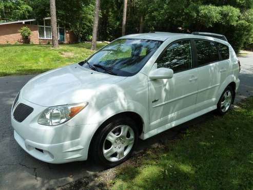 2006 Pontiac Vibe, clean carfax, 120k, timing chain, nice options! for sale in Matthews, NC