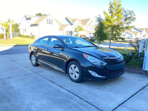 Hyundai Sonata Hybrid - cars & trucks - by owner - vehicle... for sale in Mount Pleasant, SC