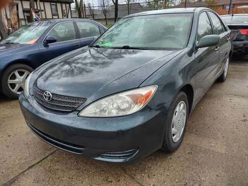 2002 Toyota Camry LE AT AC CD Heat 2995 - - by dealer for sale in Columbus, OH