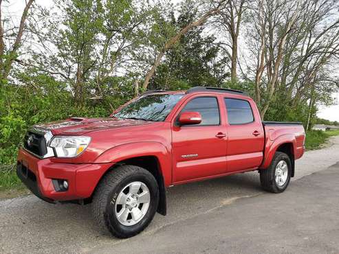 2015 Toyota Tacoma TRD SPORT 4x4, LOW MILES! - - by for sale in Fulton, MO