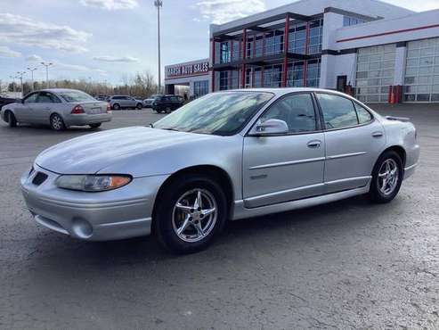 Dependable! 2003 Pontiac Grand Prix GT! Clean Carfax! - cars & for sale in Ortonville, OH