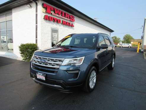 2018 Ford Explorer XLT 4WD - cars & trucks - by dealer - vehicle... for sale in Rockford, IL