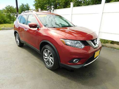 2014 NISSAN ROGUE SL AWD~ALLOYS~LEATHER~NAV~CLEAN! - cars & trucks -... for sale in Barre, VT