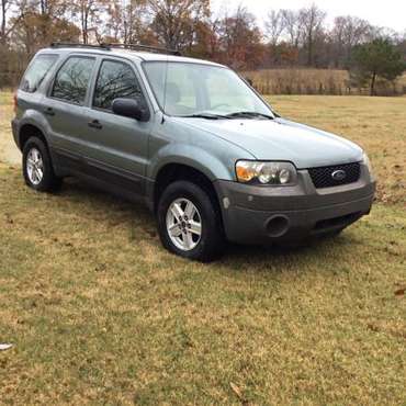 2006 Ford Escape (little old lady’s ) owner - cars & trucks - by... for sale in Millington, TN