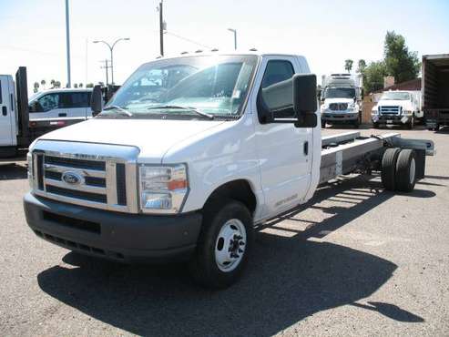 2011 Ford E450 Cutaway Cab Chassis - 14500 GVW - Gas for sale in Mesa, CA