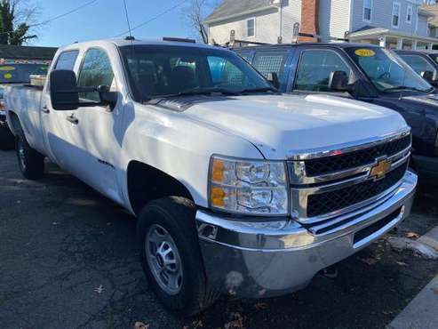2013 CHEVY 2500 HEAVY DUTY SILVERADO Crew Cab 8ft bed 4wd - cars &... for sale in West Long Branch, NJ