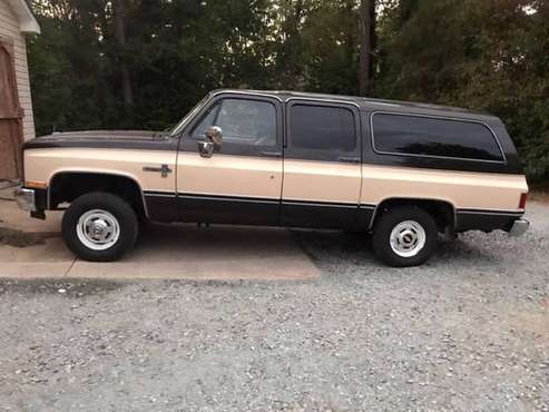 1985 Chevrolet C/K 10 Suburban 4WD - cars & trucks - by owner -... for sale in Burgess, VA