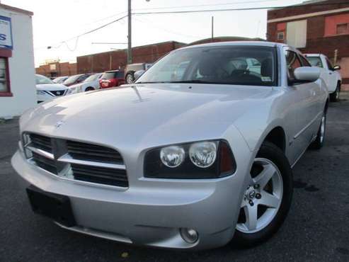 2010 Doge Charger SXT Hot Deal/Clean & New Tires for sale in Roanoke, VA