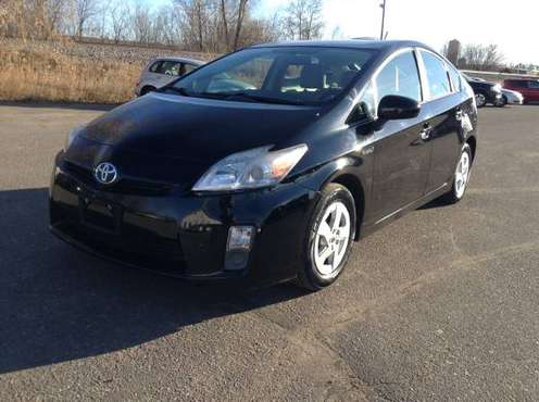 2011 Toyota Prius three - cars & trucks - by dealer - vehicle... for sale in Cambridge, MN