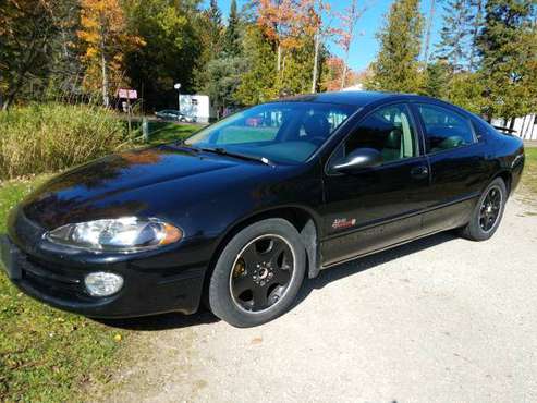 2001 Dodge Intrepid R/T - 3.5 H.O., sunroof and wing for sale in Chassell, MI