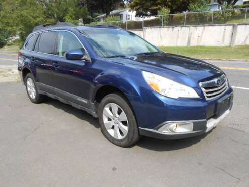 2011 Subaru Outback 2.5i Limited Wagon 1 Owner Exccellent Condition!... for sale in Seymour, NY