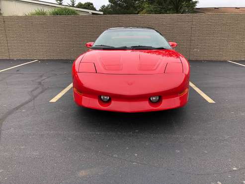 95 Pontiac Firebird Trans Am VERY CLEAN!! - cars & trucks - by owner... for sale in Sterling Heights, MI