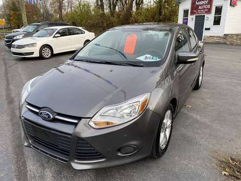2014 Ford Focus SE Sedan 6-Speed Automatic - cars & trucks - by... for sale in Sunbury, PA