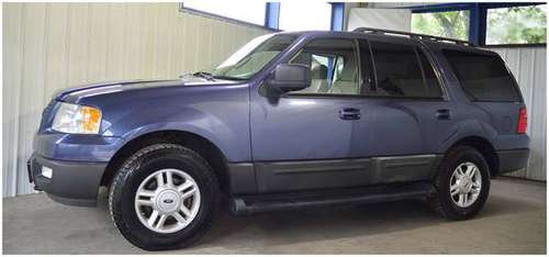 2005 Ford Expedition XLT 4x4 Autostart Heated Leather 8-Passenger SUV for sale in Fergus Falls, MN