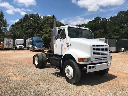 1994 International 8100 daycab tractor for sale in Winder, GA