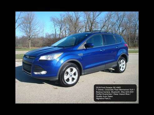 2016 Ford Escape SE 4WD - cars & trucks - by dealer - vehicle... for sale in Highland Park, IL