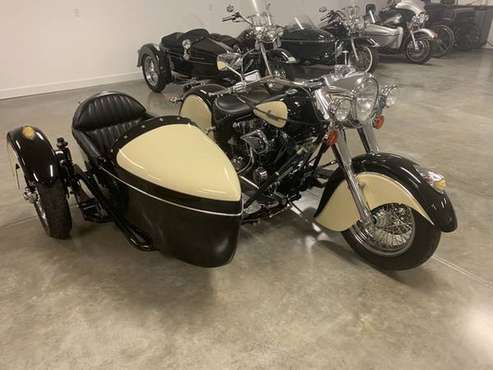 2000 Indian Chief V-Twin - Side Car Low Miles - cars & trucks - by... for sale in Fort Myers, FL