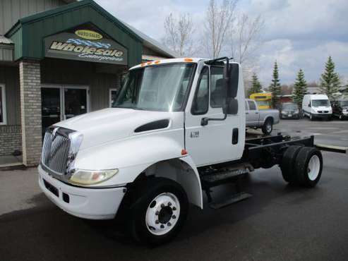 2004 international 4200 VT365 diesel head studs 107k miles - cars & for sale in Forest Lake, WI