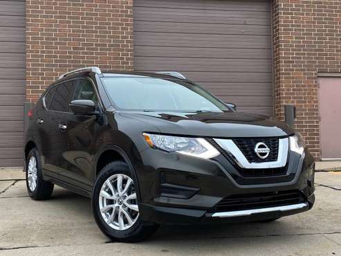 2017 NISSAN ROGUE SV / AWD / NAVIGATION / ONLY 36K MILES / LOADED... for sale in Omaha, IA