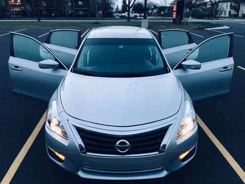 NISSAN ALTIMA 4S 2015 - cars & trucks - by owner - vehicle... for sale in Arlington Heights, IL