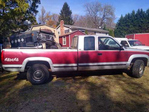 1992 Chevy Motor 454 - 2500 OBO for sale in Centreville, District Of Columbia
