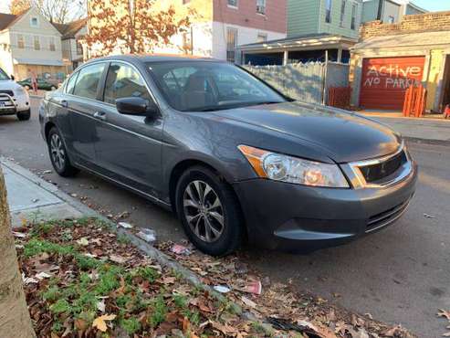 2009 HONDA ACCORD 4-cylinders - cars & trucks - by owner - vehicle... for sale in Brooklyn, NY