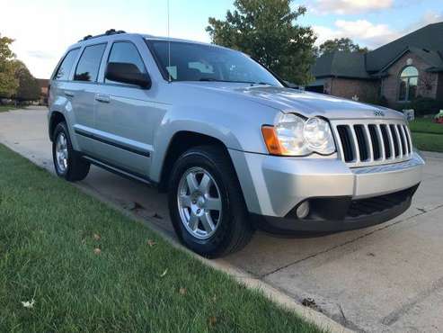 2009 Jeep Grand Cherokee limited for sale in Macomb, MI