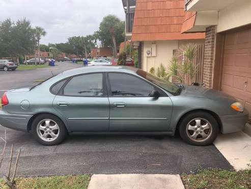 2005 Ford Taurus for sale in North Lauderdale, FL