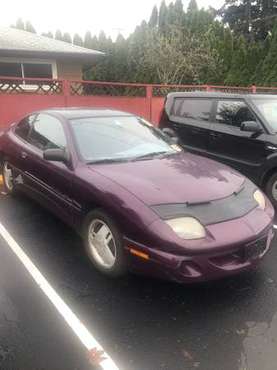 ‘95 Pontiac Sunfire manual 184000 - cars & trucks - by owner -... for sale in Vancouver, OR