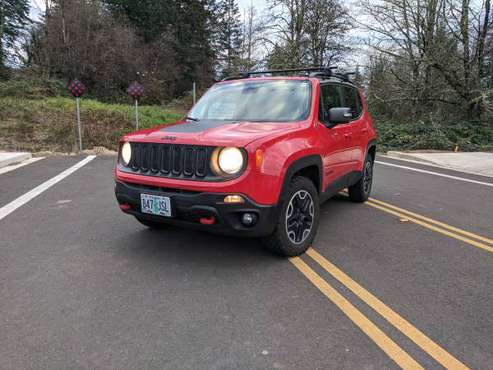 2016 4x4 Jeep Renegade Trailhawk with Extras - cars & trucks - by... for sale in Portland, OR