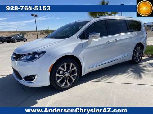 2017 *Chrysler* *Pacifica* *Limited 4dr Wagon* Brigh - cars & trucks... for sale in Lake Havasu City, AZ