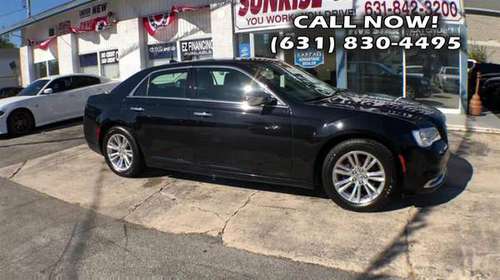 2017 CHRYSLER 300 300C RWD 4dr Car for sale in Amityville, NY
