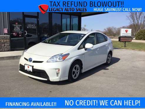 2015 TOYOTA PRIUS IV - - by dealer - vehicle for sale in Jefferson, WI