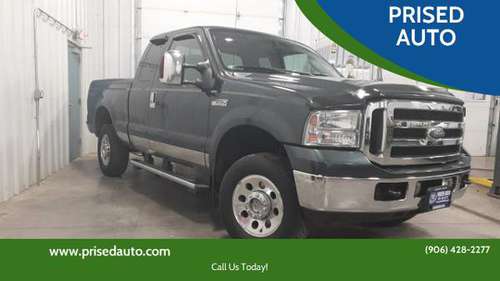 2006 FORD F-250 SUPER DUTY XLT SUPERCAB 4X4 PICKUP, CLEAN - SEE PICS... for sale in Gladstone, MI