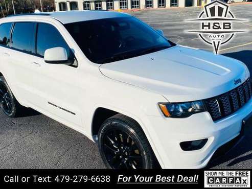 2017 Jeep Grand Cherokee Altitude 4x4 4dr SUV suv White - cars &... for sale in Fayetteville, AR