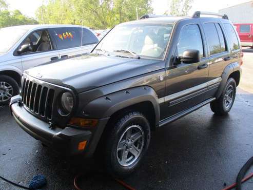 2005 Jeep Liberty 4dr Renegade 4WD manual shift price drop for sale in Angola, IN /trades welcome, IN